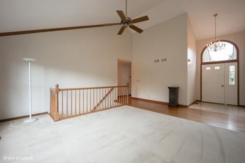 5300 Elliott Dr, Hoffman Estates, IL 60192 photo 7
