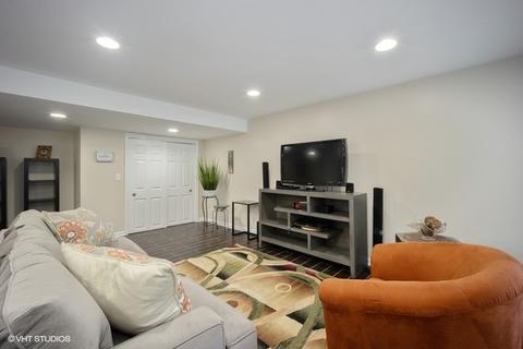 5300 Elliott Dr, Hoffman Estates, IL 60192 photo 24