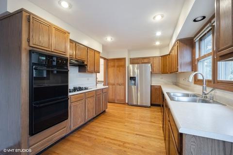 5300 Elliott Dr, Hoffman Estates, IL 60192 photo 13