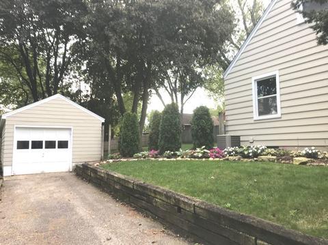 565 Clark St, Elgin, IL 60123 photo 30