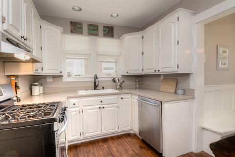 661 Park St, Elgin, IL 60120 photo 5