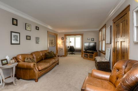 661 Park St, Elgin, IL 60120 photo 9