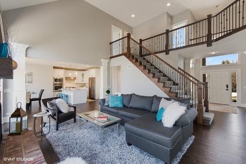 726 Fox Run Dr, Geneva, IL 60134 photo 9