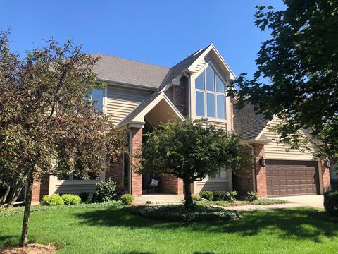 726 Fox Run Dr, Geneva, IL 60134 photo 1