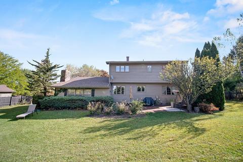 49 Eagle View Ln, Oswego, IL 60543 photo 1