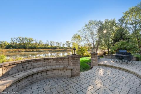 3140 Holden St, Elgin, IL 60124 photo 29