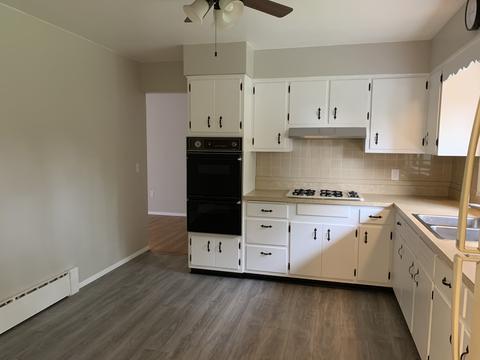 2288 Lowry St, Aurora, IL 60506 photo 4