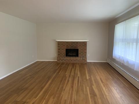 2288 Lowry St, Aurora, IL 60506 photo 3