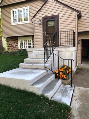 1206 S Appletree Ln, Bartlett, IL 60103 photo 2