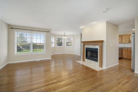 16048 Fairfield Dr, Plainfield, IL 60586 photo 5