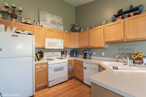 400 Conley Dr, Elburn, IL 60119 photo 4