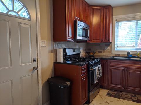 2666 S Scott St, Des Plaines, IL 60018 photo 6