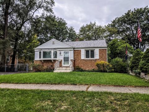 2666 S Scott St, Des Plaines, IL 60018 photo 2