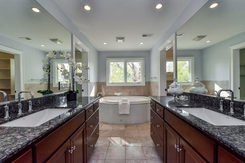543 E Hillside Rd, Naperville, IL 60540 photo 12