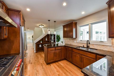 543 E Hillside Rd, Naperville, IL 60540 photo 5