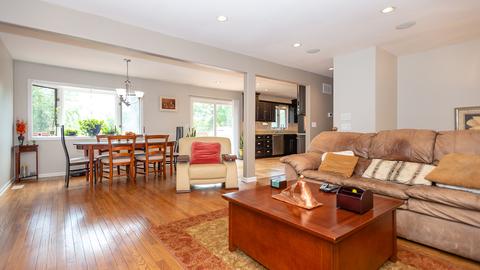3706 Eleanor Ct, Rolling Meadows, IL 60008 photo 7