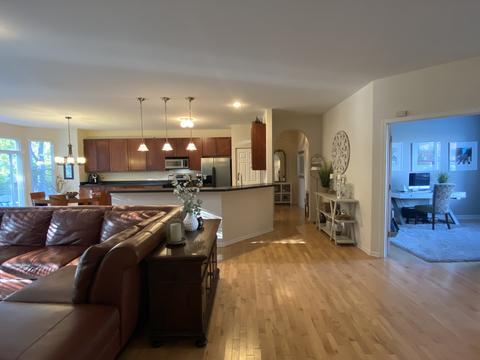 11416 Glenbrook Cir, Plainfield, IL 60585 photo 3