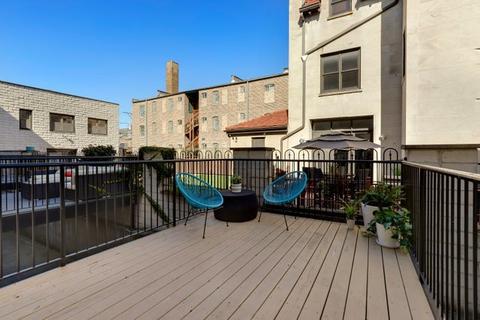 842 E 48th St, Chicago, IL 60615 photo 40