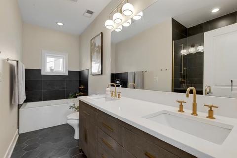 842 E 48th St, Chicago, IL 60615 photo 20