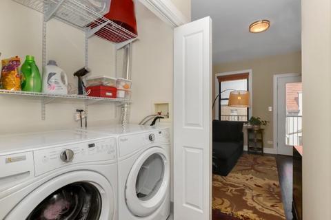 842 E 48th St, Chicago, IL 60615 photo 38