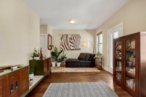842 E 48th St, Chicago, IL 60615 photo 32