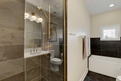 842 E 48th St, Chicago, IL 60615 photo 22