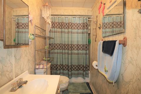1107 E Washington St, Clinton, IL 61727 photo 7