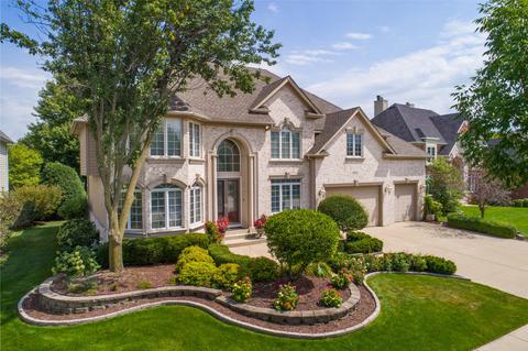 3655 White Eagle Dr, Naperville, IL 60564 photo 1