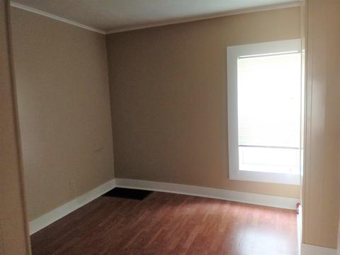 209 E Washington St, Champaign, IL 61820 photo 6
