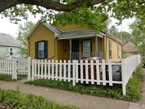 209 E Washington St, Champaign, IL 61820 photo 1
