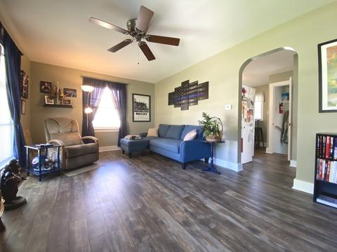566 S May Ave, Kankakee, IL 60901 photo 3