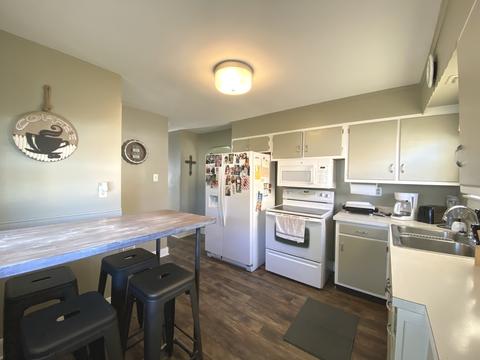 566 S May Ave, Kankakee, IL 60901 photo 6