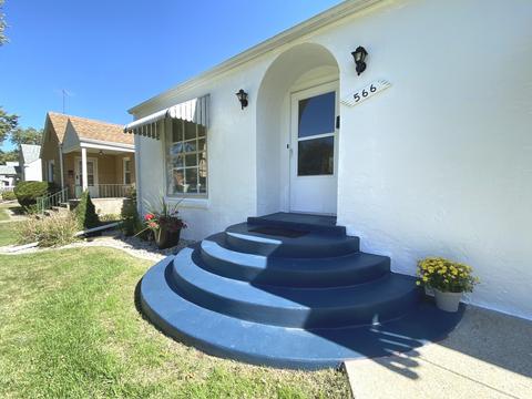 566 S May Ave, Kankakee, IL 60901 photo 2