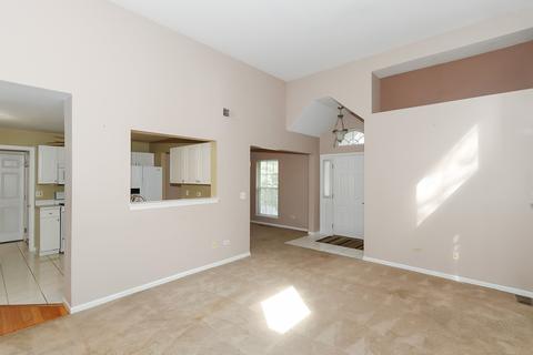 2071 Peach Tree Ln, Algonquin, IL 60102 photo 6
