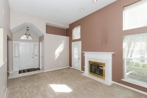 2071 Peach Tree Ln, Algonquin, IL 60102 photo 5