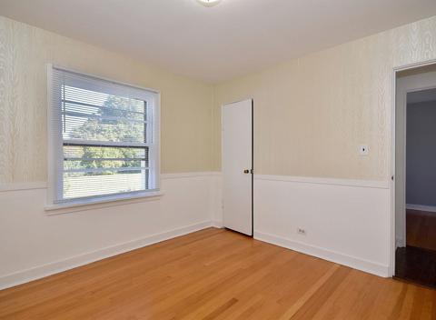790 E Golf Rd, Des Plaines, IL 60016 photo 17