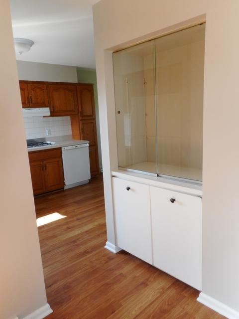 3215 Biscayne Rd, Mchenry, IL 60050 photo 8