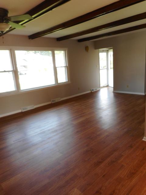 3215 Biscayne Rd, Mchenry, IL 60050 photo 4