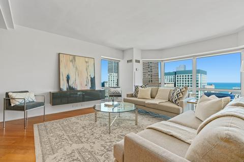 100 E Huron St #2504, Chicago, IL 60611 photo 4