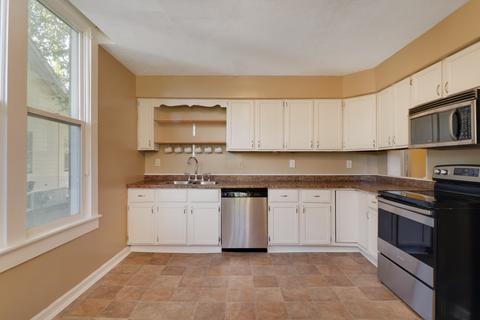 918 W Division St, Normal, IL 61761 photo 10