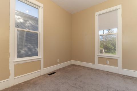 918 W Division St, Normal, IL 61761 photo 18