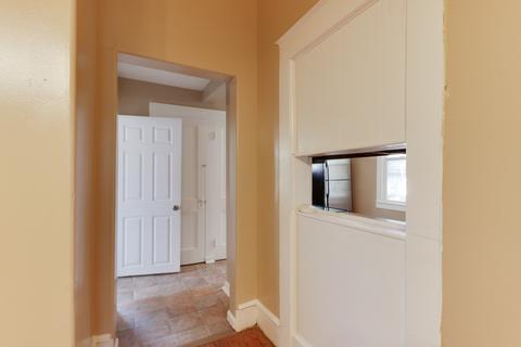 918 W Division St, Normal, IL 61761 photo 9