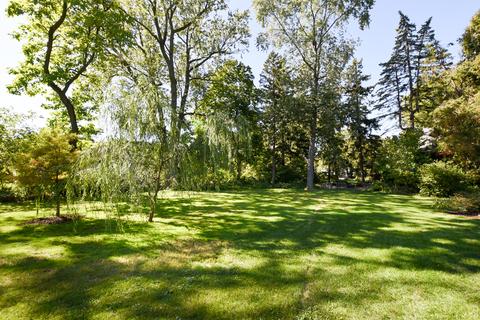 257 Bartram Rd, Riverside, IL 60546 photo 42