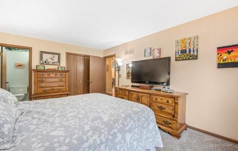 1920 Powder Riv, Elgin, IL 60123 photo 16