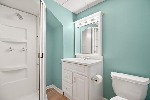 18 E Walnut St, Roselle, IL 60172 photo 9