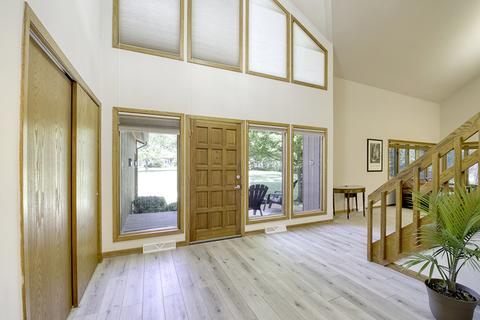 1300 Studio Ln, Riverwoods, IL 60015 photo 4