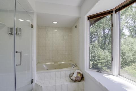 1300 Studio Ln, Riverwoods, IL 60015 photo 19