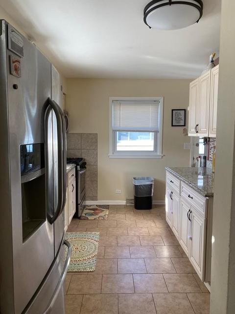 1629 Howard Ave, Des Plaines, IL 60018 photo 6