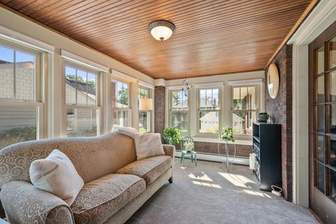 240 E Vallette St, Elmhurst, IL 60126 photo 7