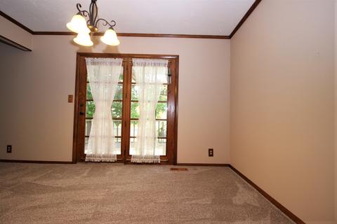 1303 Chadwick Dr, Normal, IL 61761 photo 6